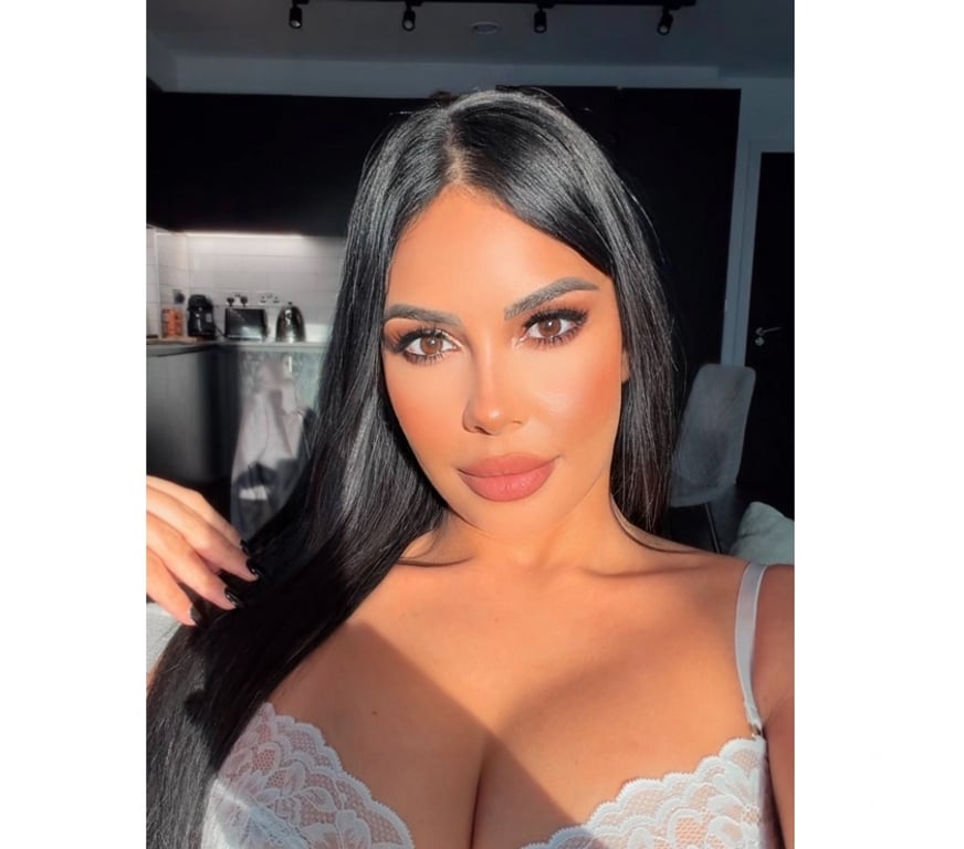 Escorts West Midlands Coventry - Photos for VIP Experience - Hot and Sexy Brazilian Girl