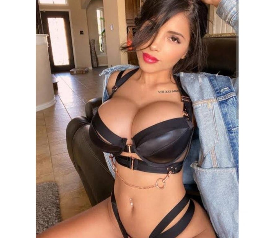 Escorts West Sussex Crawley - Photos for 🫦💯 Athena Real Photos First Time💦
