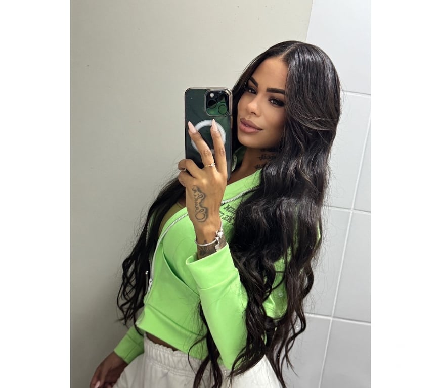 Escorts Cardiff Cardiff City Centre - Cardiff - Photos for π§π· SEXY HOT LATINA GIRLFRIEND π PARTY GIRL π