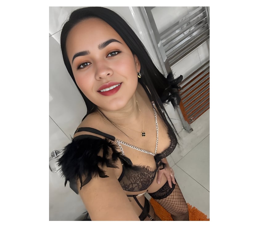 Escorts North London Enfield - Photos for Maya Brazilian Party Girl 🇧🇷