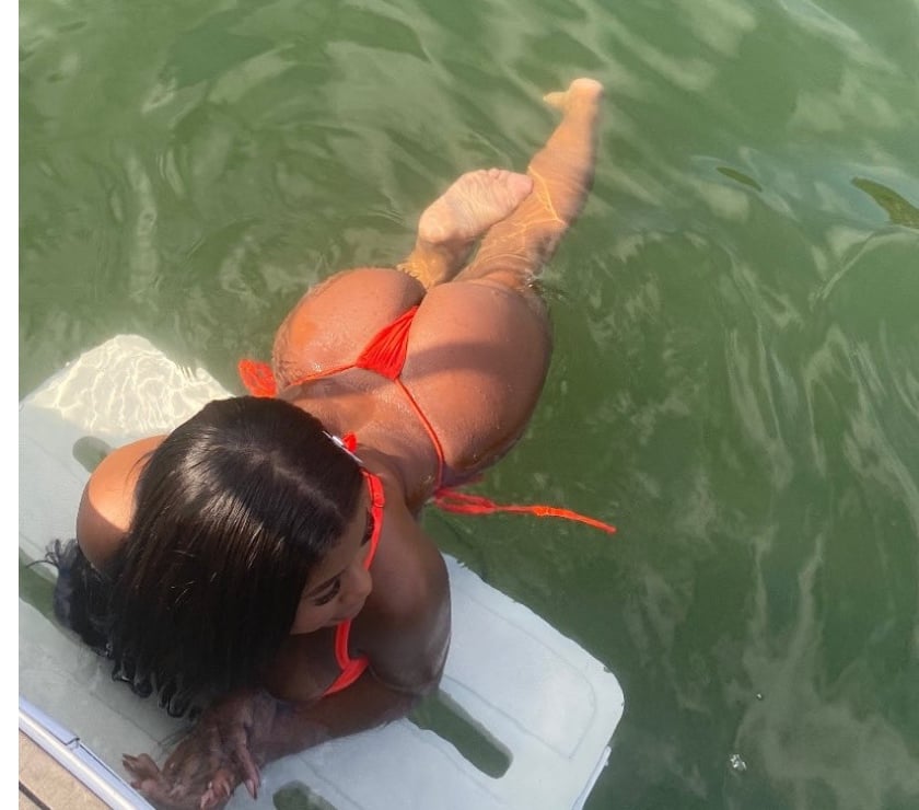 Escort Milton Keynes City Centre Milton Keynes - Photos for Hot brunette party OWO FREE