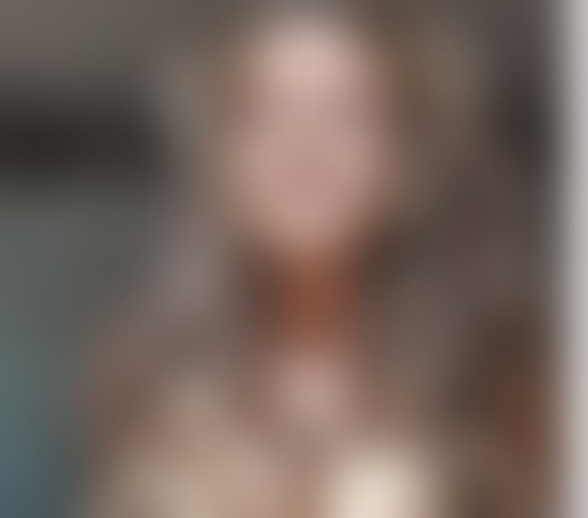 Brand new English babe full service