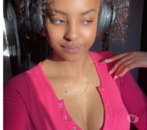 curly head xoxox