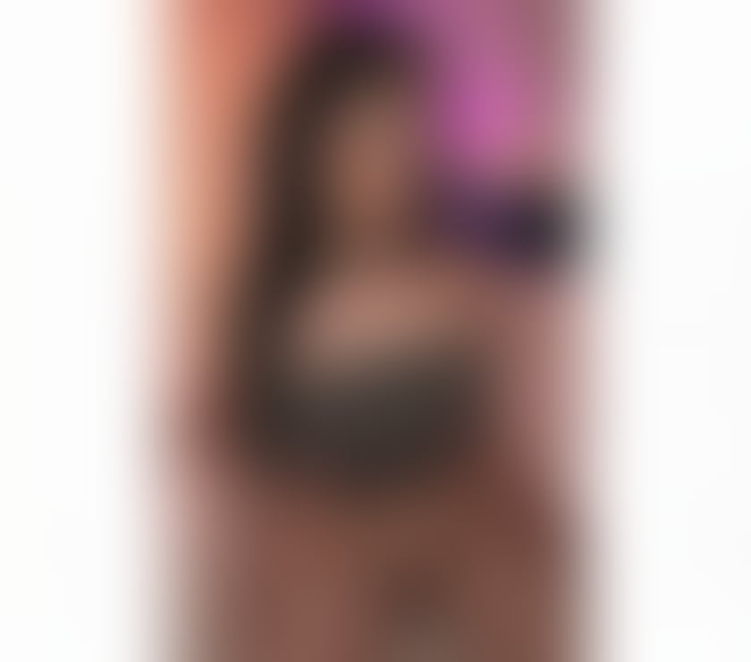 Trans Aysha in bd1 (Videocall for confirmation)