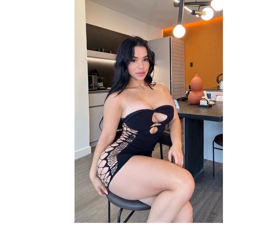 Escorts Bristol City Centre Bristol - Photos for Sexy ARYA🍑Best Sloppy BJ❤️OwO-Fkiss💦🍭🔞