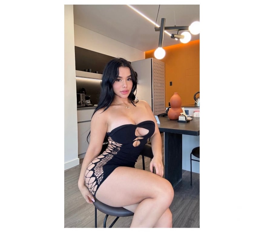 Escorts Bristol Bristol City Centre - Bristol - Photos for Sexy ARY🍑Best Sloppy BJ❤️OwO-Fkiss💦🍭🔞