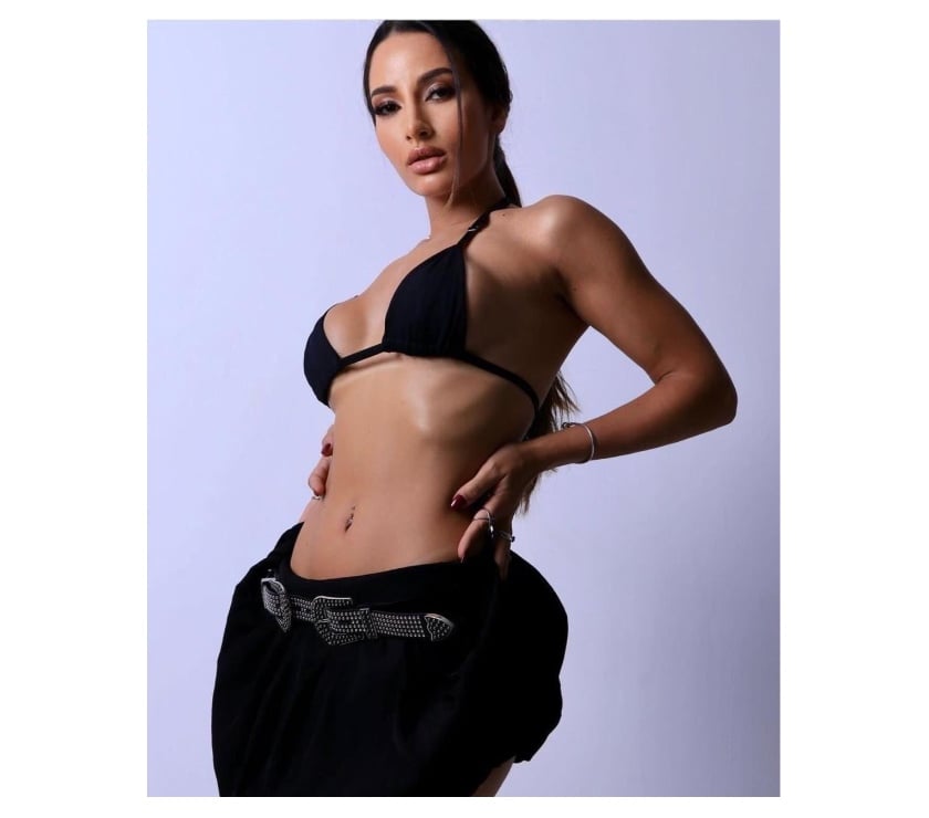 Escorts South West London Cromwell Road - South West London - Photos for I am a Brazilian brunette with a sculpted, natural body