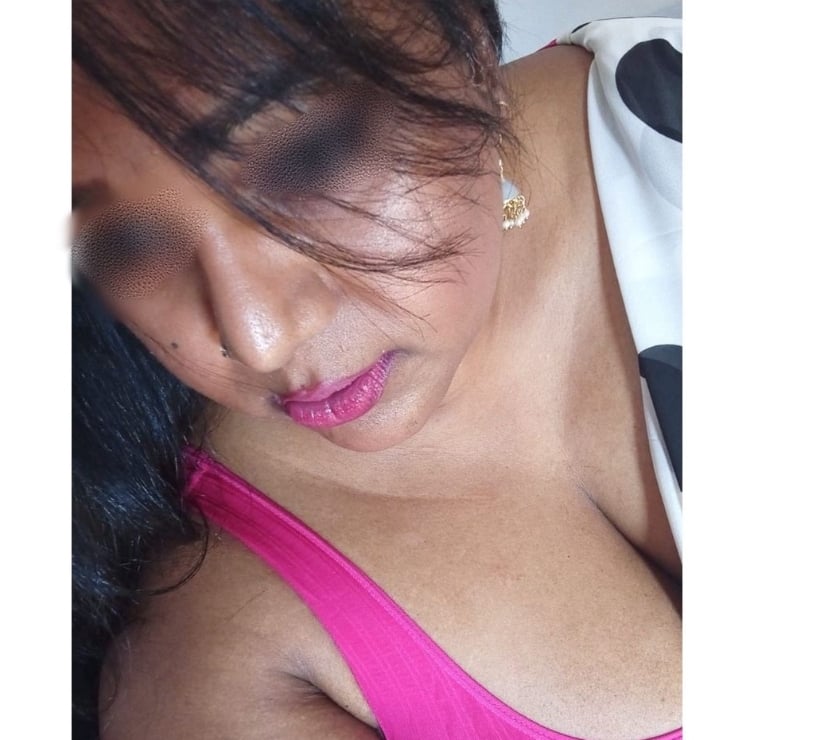 Escorts West London Hillingdon - Photos for SUZEE SOUTH INDIAN CHUBBY GIRL NEW IN TOWN 🇮🇳