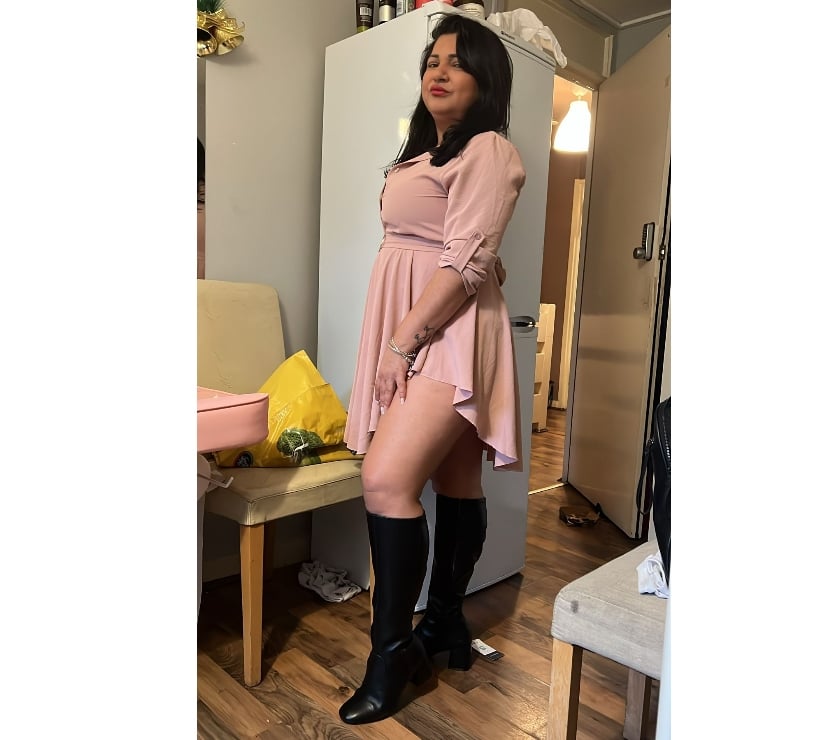 Escorts Highland Inverness Business & Retail Park - Highland - Photos for Julie GFE party girl Brazilian 👧 💕