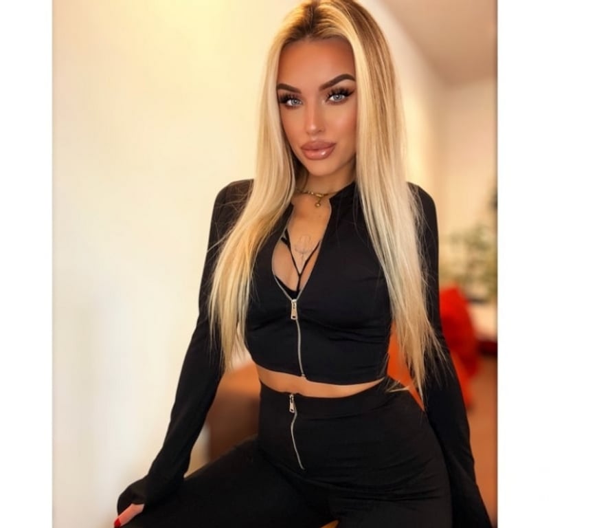 Escorts Tyne and Wear Newcastle upon Tyne - Photos for 💯💥PARTY HUNGARIAN GIRL💯REAL PICT😍