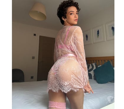 Photos for ZOE ❤️❤️Back in TWON ❤️❤️