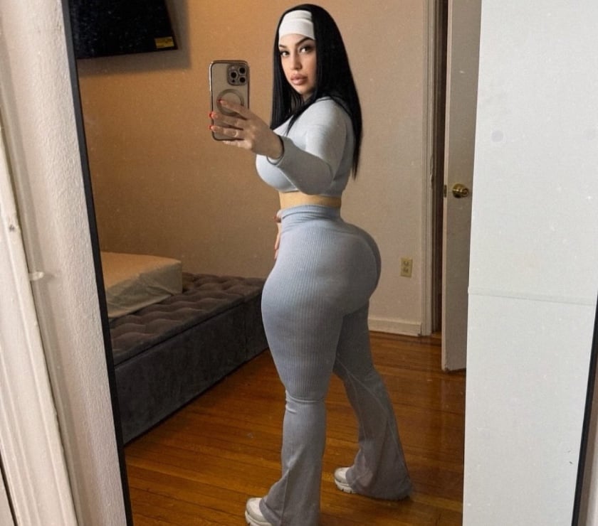 Escorts Gloucestershire Gloucester - Photos for AMAZING LATINA NEW 🎊duo party 🎊AVAILABLE