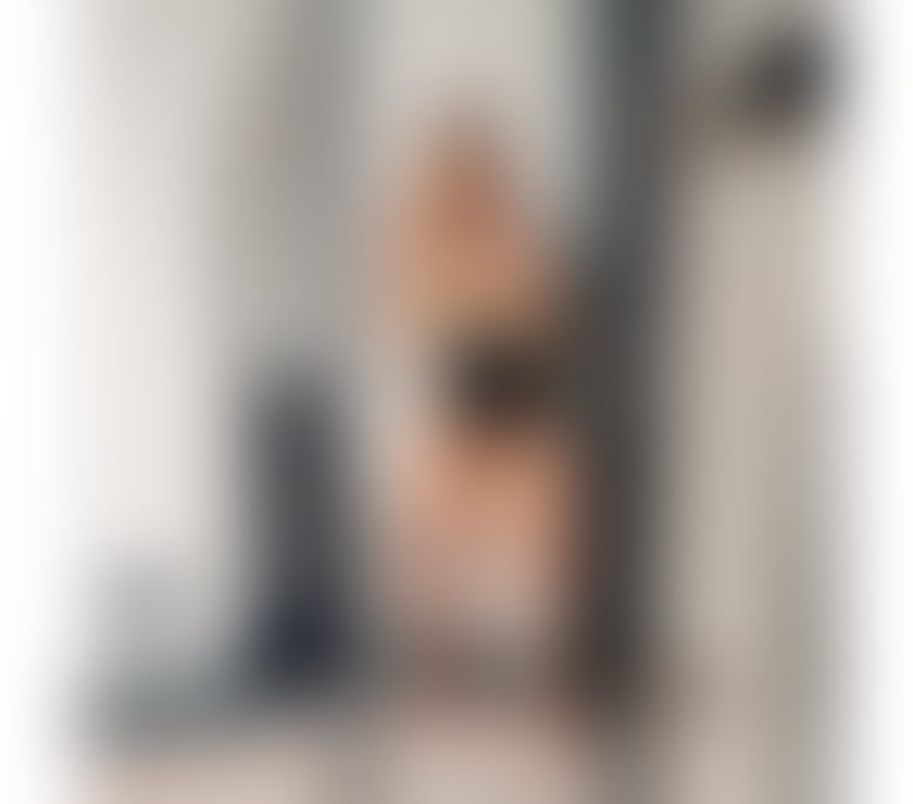 Photos for Sophie ❤️❤️ HOT blond ❤️❤️ FULL PARTY