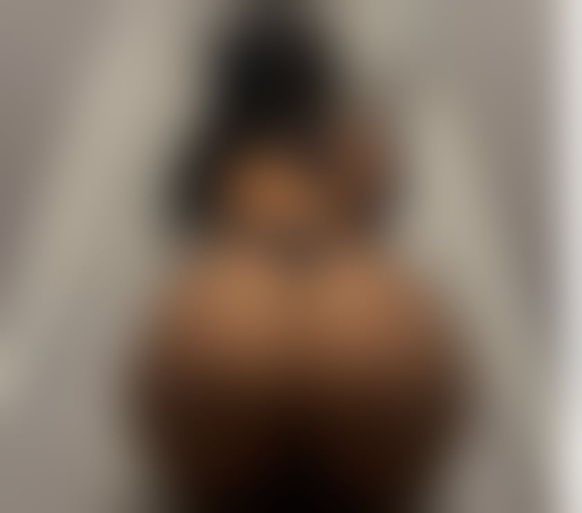 Escorts North London Enfield - Photos for ☎️🥵HOT🍑SEXY AND💦WET 🍆OWO Queen of blow👑