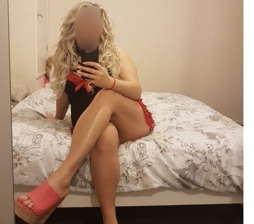 Escorts Greater Manchester Stockport - Photos for Blonde Gabriella curvy model best party choice 🥳✌️