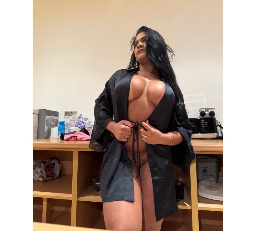 Escorts Coventry City Centre Coventry - Photos for brunette with big ass 😍 first time in town