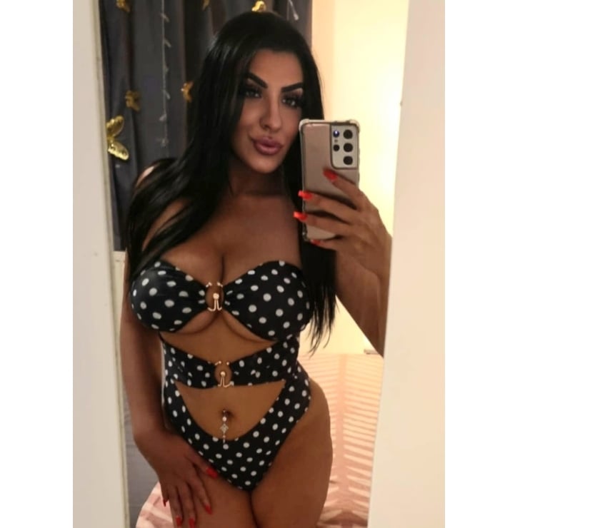 Escorts and Massages Greenford Ealing - Photos for SEXY BIG TITS!!NEW GIRL 👧 ♡♡♡