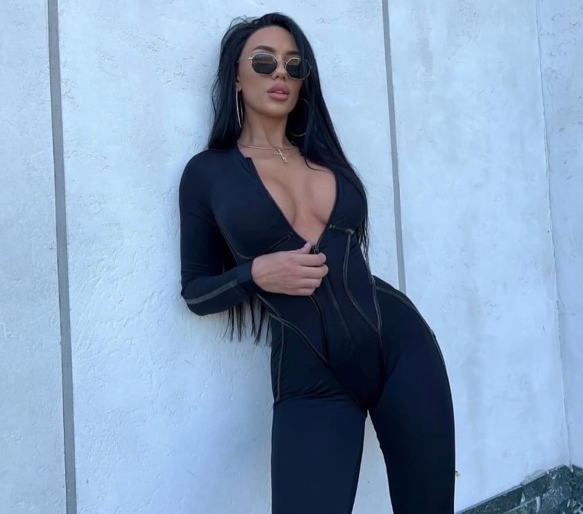 Escorts South West London Kingston upon Thames - Photos for EAGER FOR PLAY 🖤 HOT BRUNETTE FOR OUTCALL