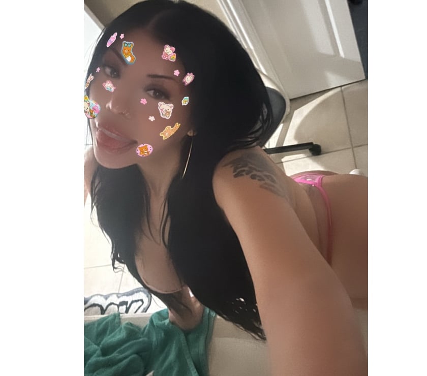 Sweet charming,fantastic lady am available new in town💋