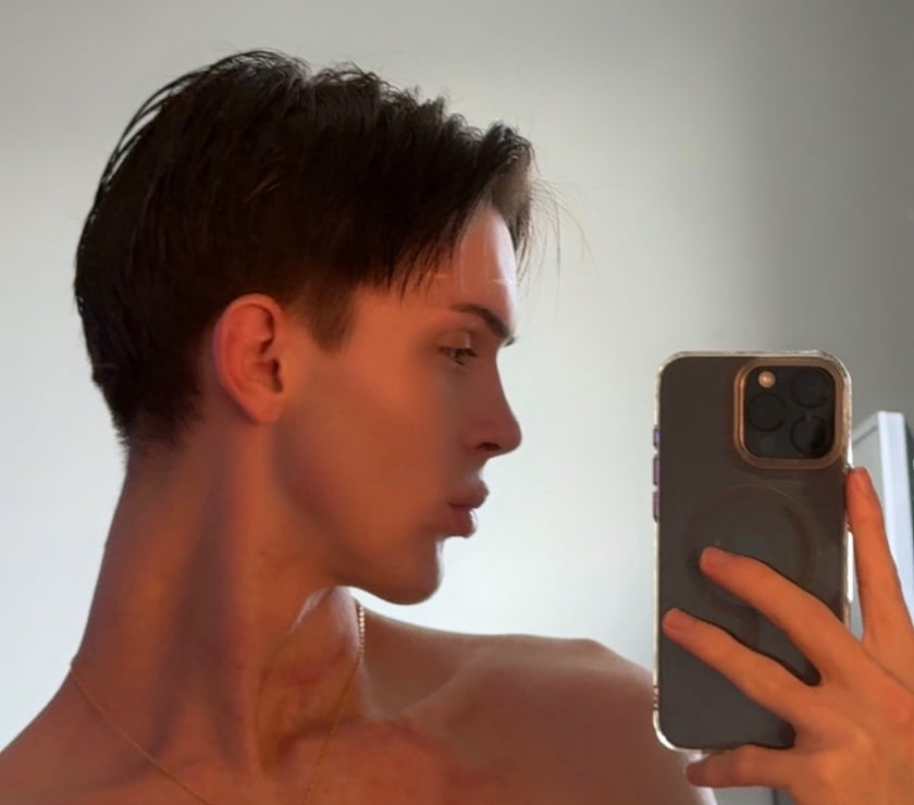 Gay massage West Midlands Birmingham - Photos for British Elliot ๐