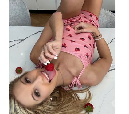 Escorts Aldgate East East London - Photos for Anna 🍸real gfe experience xxx