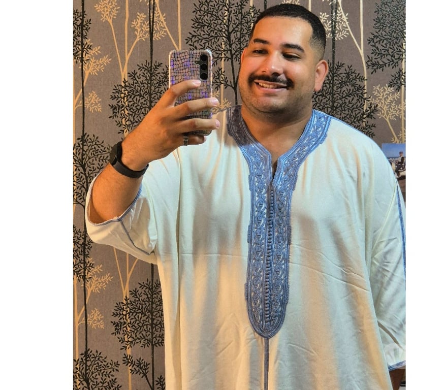  Gay massage Brent Wembley - Brent - Photos for Dominant Arab Bear Top in Wembley 07591128656