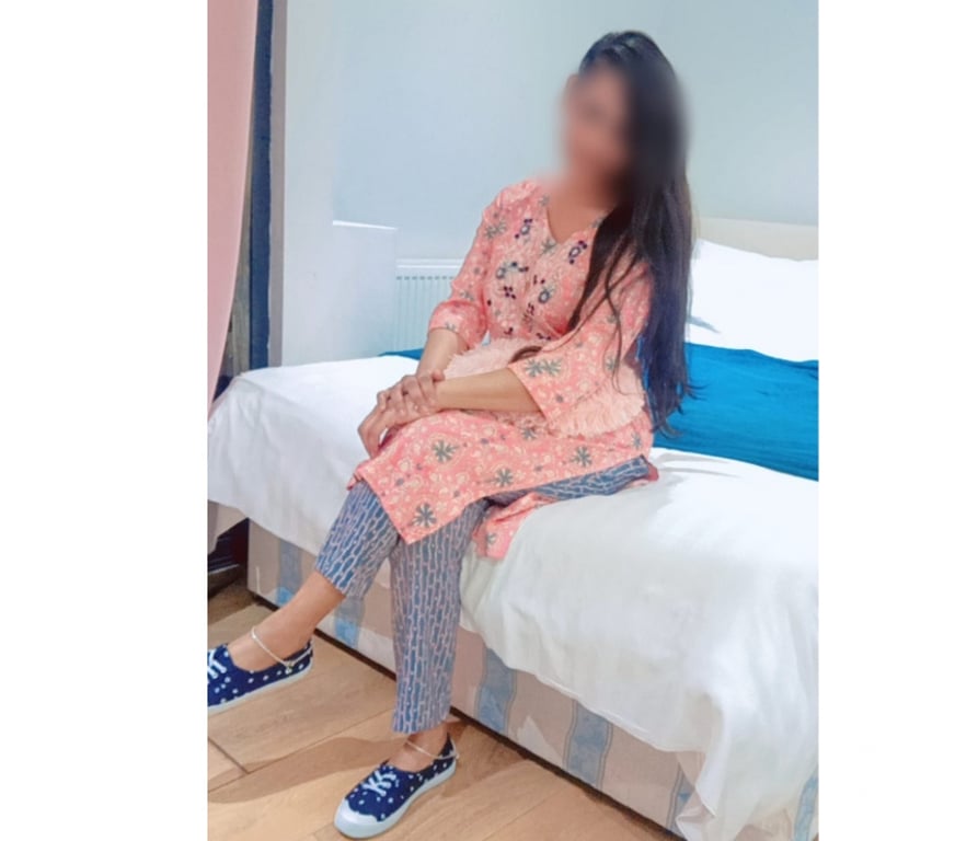 Escorts Leicestershire Leicester - Photos for Aashanna New Nepali Tamil Indian Girl in Leicester City Cent
