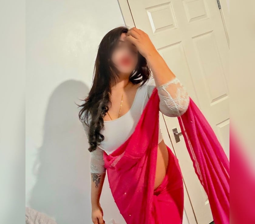 Escorts West London Hillingdon - Photos for Avanthika Indian Indonesian Girl In West Drayton