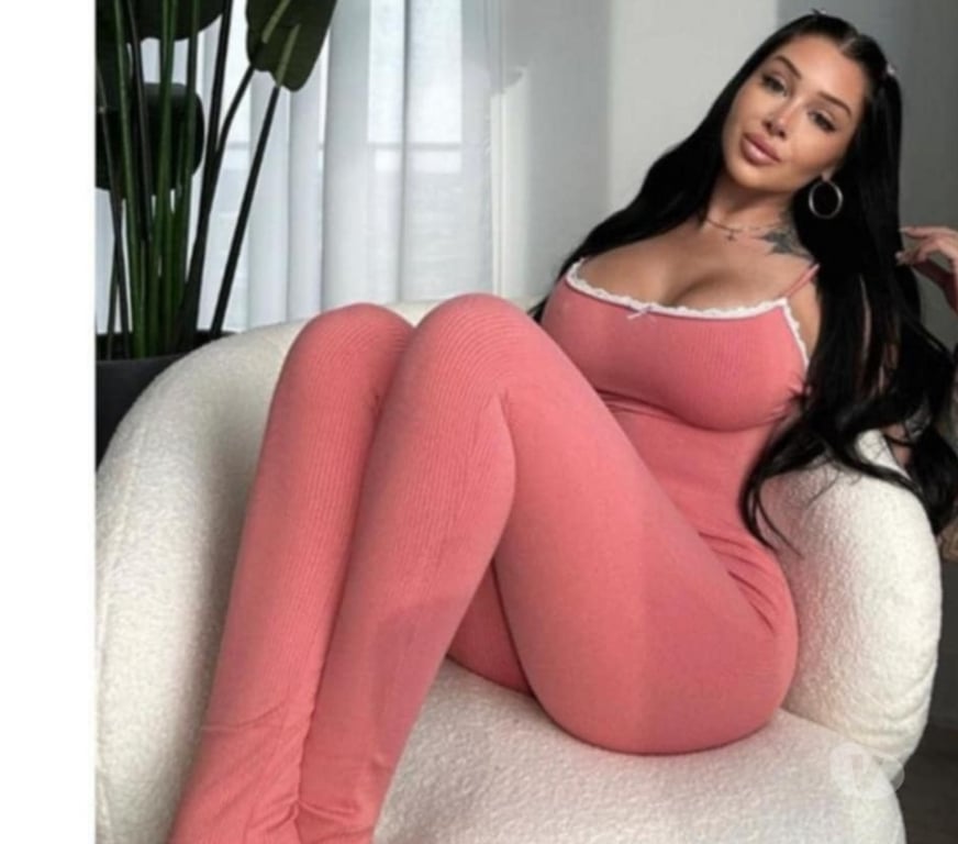 Escorts West Midlands Sandwell - Photos for Hi I'm helen party girl full service 🥰