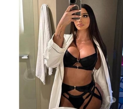  Escorts & Erotic Massage Golds Hill Sandwell - Photos for Hi I'm helen party girl full service 🥰