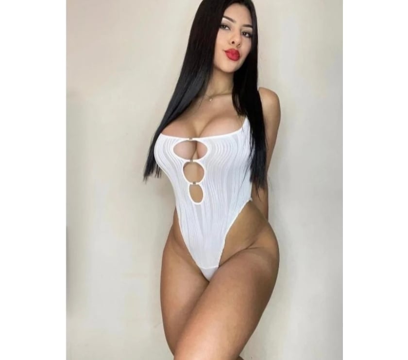 Escorts Buckinghamshire High Wycombe - Buckinghamshire - Photos for BRUNETTE 💚HOT BRAZILIAN GIRL💛GFE🫦 PARTY GIRL🍾