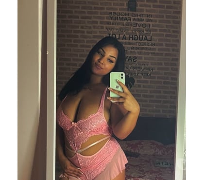 Escorts Enfield Town Enfield - Photos for Sweet Summer in enfield 💖