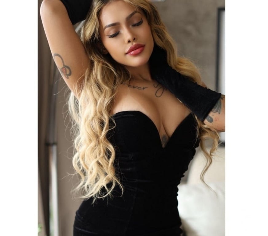 Escorts West Midlands Sandwell - Photos for Hi I'm Mira party girl full service 🥰