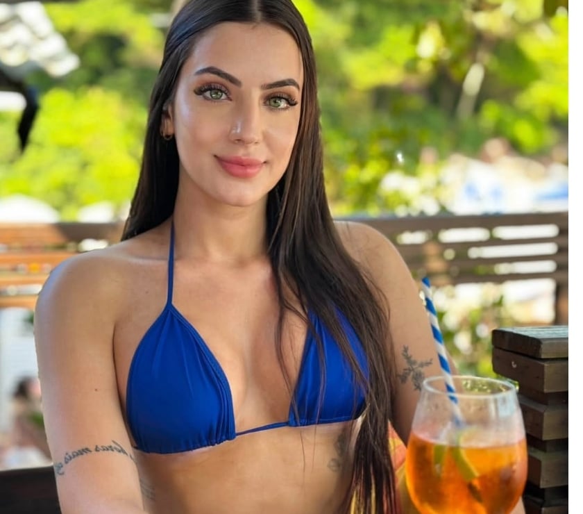 Escorts West London Ealing Broadway - West London - Photos for Ealing Luiza 🇧🇷 hot New girl 🔥