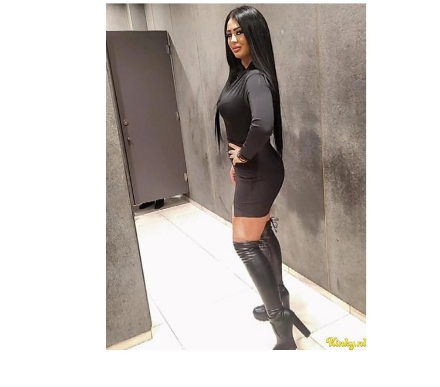 Escorts West Midlands Coventry - Photos for Crystal Girl for party