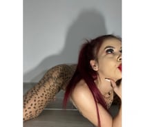 Eva,party girl,new in town