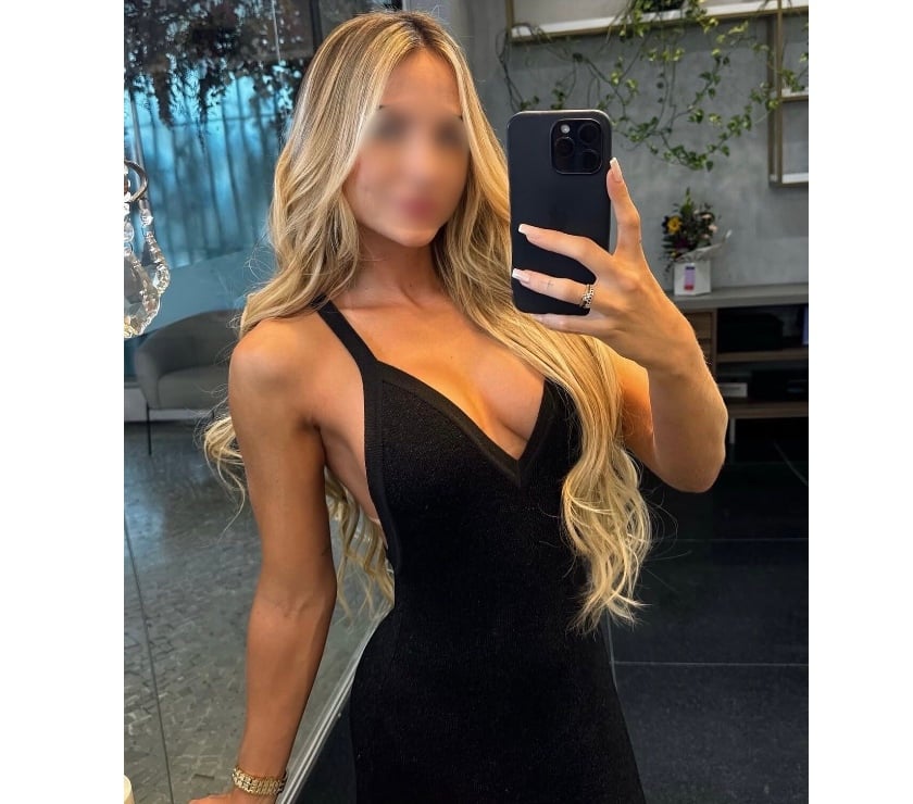 Bella- REAL GIRLFRIEND EXPERIENCE, sexy bombshell.
