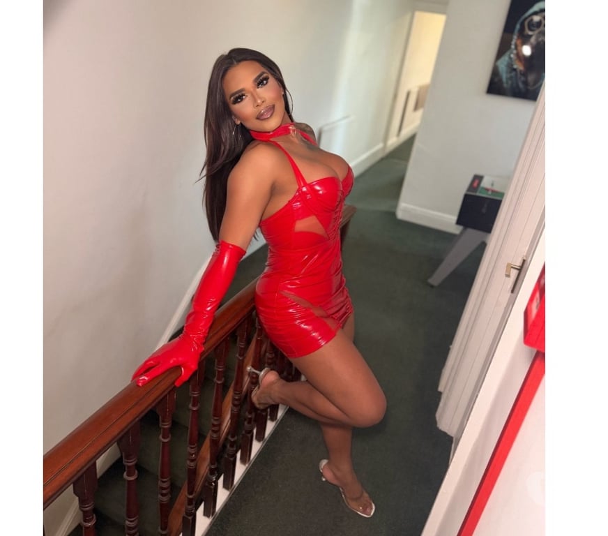Trans Escorts Essex Chelmsford - Photos for Angel hot XXL🍆 party 🎉