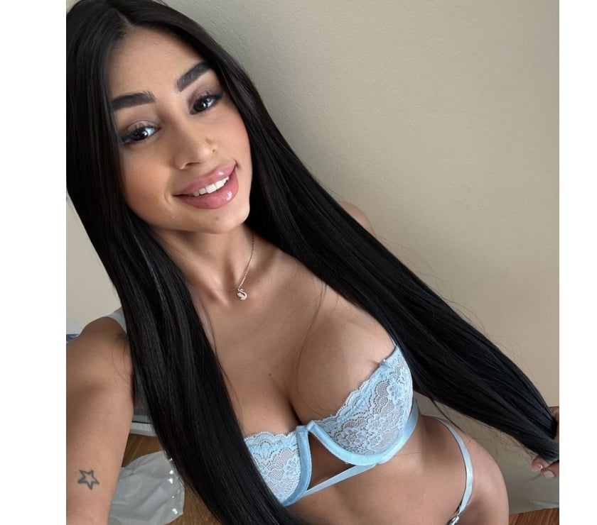  Escorts & Erotic Massage Stratford East London - Photos for Loretta❤️‍🔥sweet girl🍭NEW ✅️WhatsApp Only