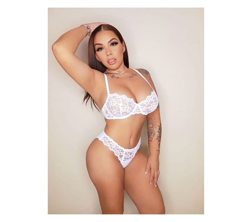 Escorts Slough Slough Town Centre - Slough - Photos for Juliana💖Party 🥂🍾😈last days⚠️