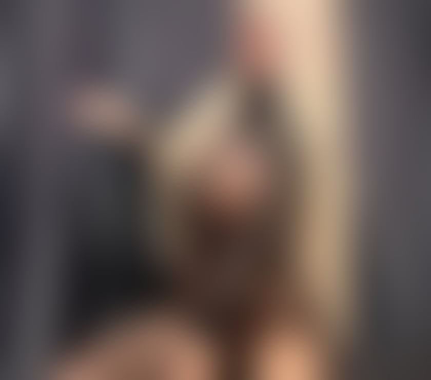 Escorts Gloucestershire Gloucester - Photos for 🔥STUNNING BLONDE 🔥 OUTCALL ONLY 🚗