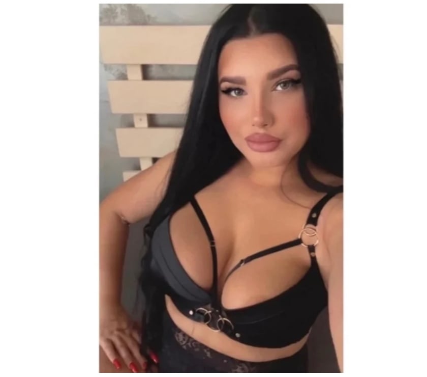 Escorts West Yorkshire Leeds - Photos for City Centre Brunette bombshell escort ❤️ best service
