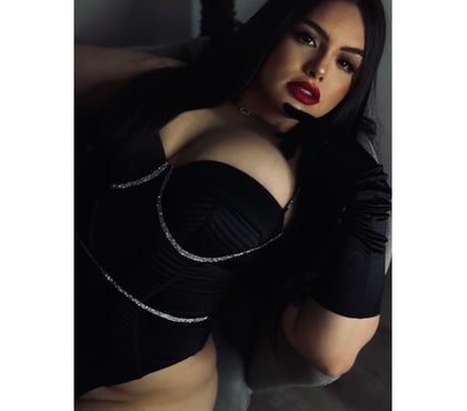 Escorts Leeds City Centre Leeds - Photos for Ella 🇧🇷 big 🍑 big boobs 🍒 🥰 NEW ❤️💋