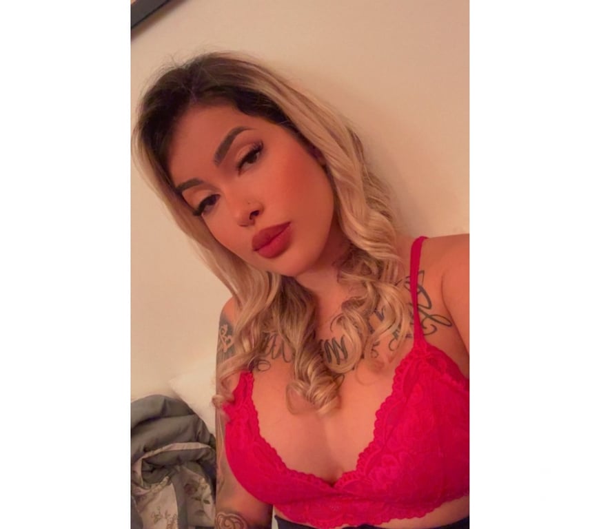 Escorts North London Tottenham - North London - Photos for 🇧🇷 Cute blonde Brazilian Alice N17