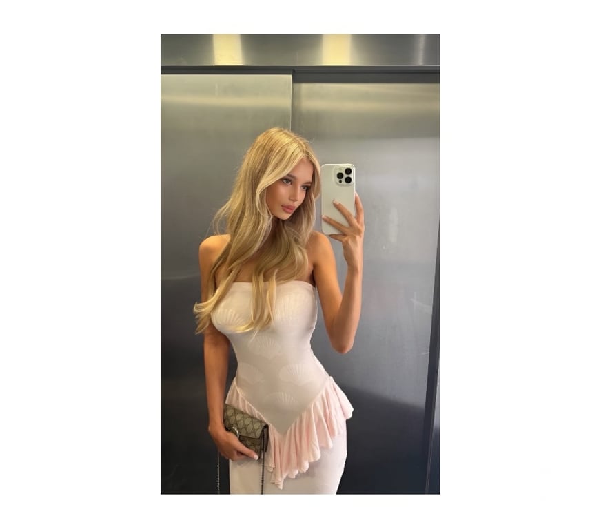 Escorts York York City Centre - York - Photos for Ashley new in town , hot and young lady , party girl