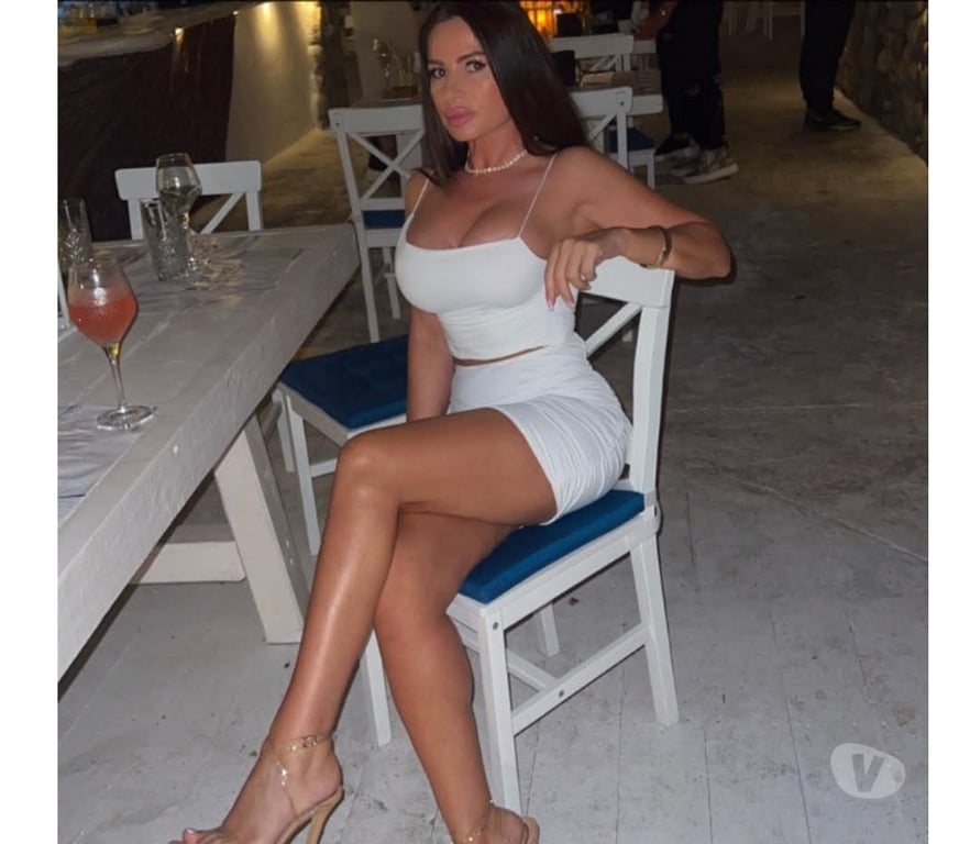 Escorts Cheshire East Crewe Green - Cheshire East - Photos for ELLA!!! New In Town Party Girl Only Outcall