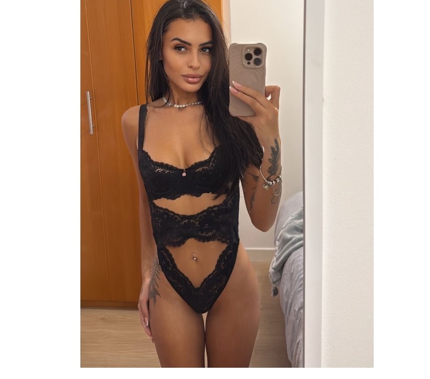 Escorts Sheffield City Centre Sheffield - Photos for LIVIA Hot Brazilian – New in town