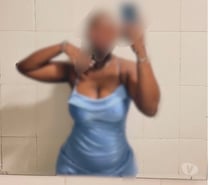 Horny ebony 👅👅👅