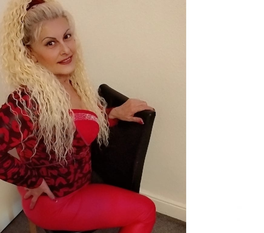 Escorts West Yorkshire Leeds - Photos for Mary MILF full services offer☎️