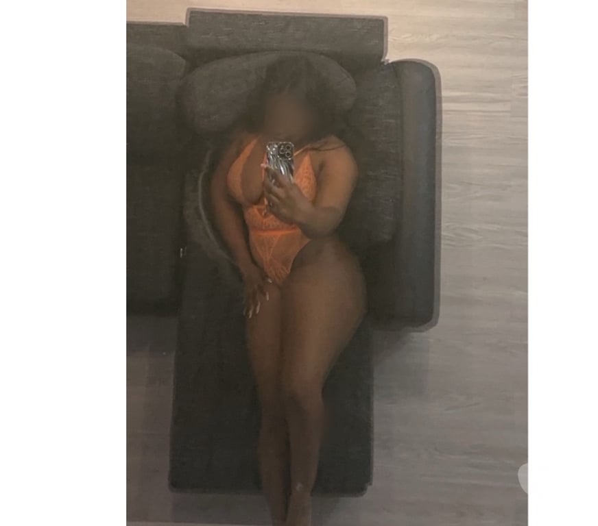 Escorts East London Canary Wharf - East London - Photos for 🍾🍑MIA CARIBBEAN PARTY GIRL🍑🌴
